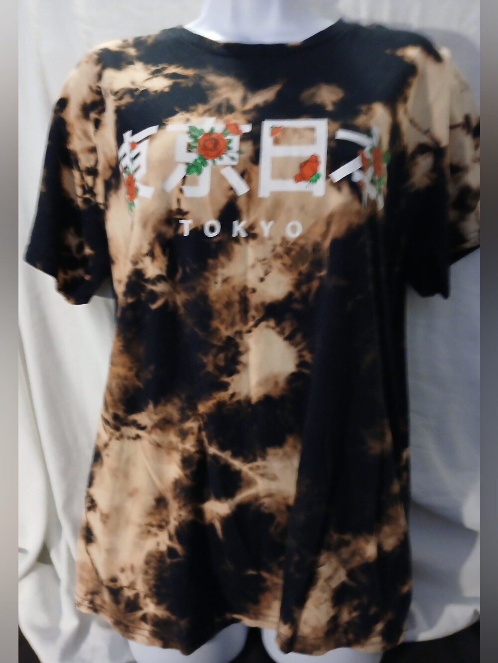 NWOT Tie-Dye Tokyo Graphic Kids T-Shirt - Black & Tan.
